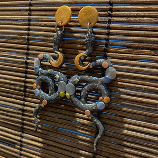 Khuyên tai đất sét nung Polymer Clay (Snake)