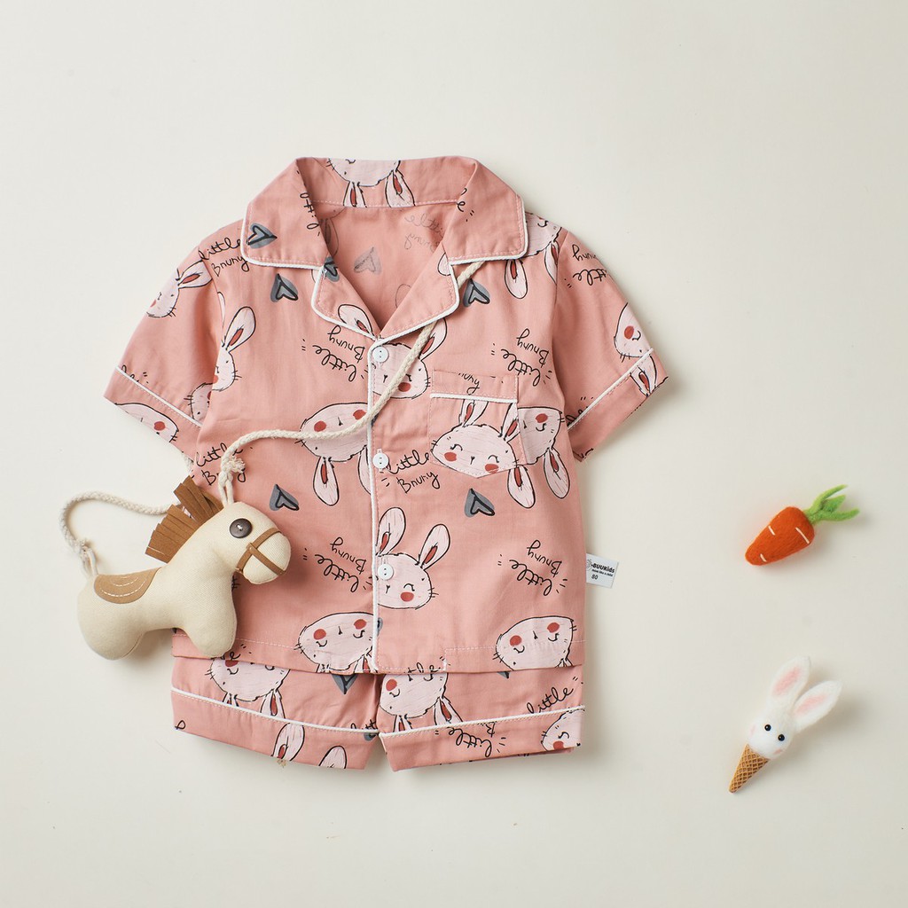 Bộ quần áo pyjama đồ ngủ cộc tay họa tiết dễ thương cho bé BR21002 - MAGICKIDS