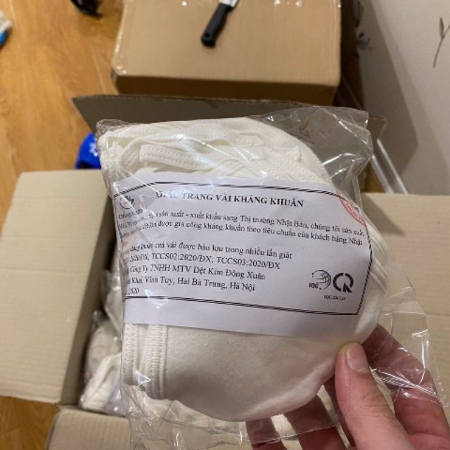 Khẩu trang vải dệt kim Đông Xuân kháng khuẩn | BigBuy360 - bigbuy360.vn