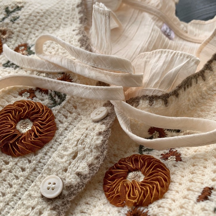 Áo ghi lê len nữ thêu hoa siêu xinh 2022