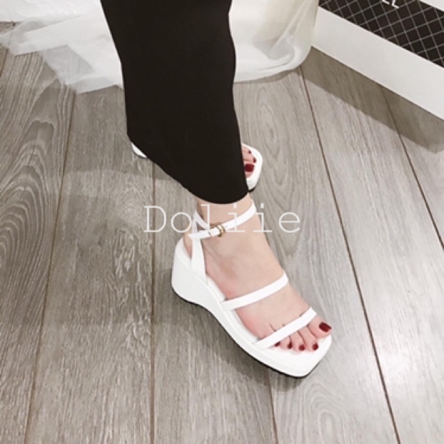Sandal Xuồng 2 Quai Đế 7 Phân Doliie
