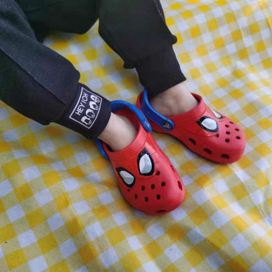 DEPCROSS Dép Cross cho bé trai Band Classic Croos Spider Man Kids Hàng Chính Hãng Size 24 Đến 35 - Tặng 6 sticker Suc bi
