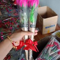 Hoa hồng sáp 1 bông gói kiếng