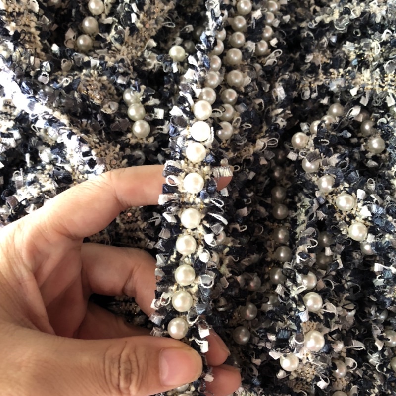 Dây trang trí áo dạ + đá nhân tạo + dây tết+ đen trắng