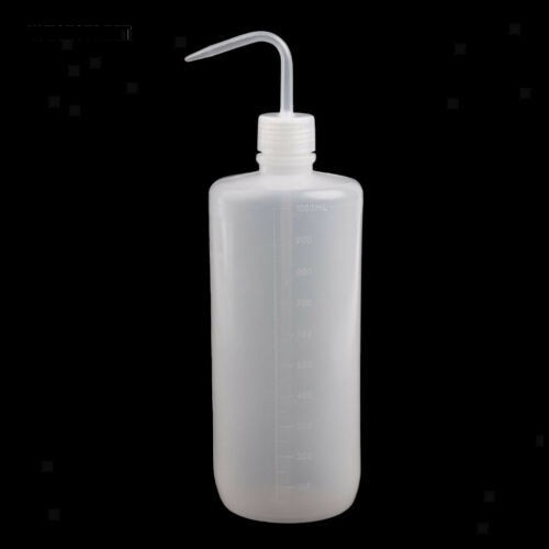 Bình Nhựa Có Vòi Xịt Dung Tích 250 / 500ml