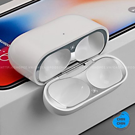 Miếng Dán Kim Loại Nam Châm Chống Bụi Bảo Vệ Tai Nghe AirPods Pro Hình Siêu Nhân Marvel - Phụ Kiện Chin Chin