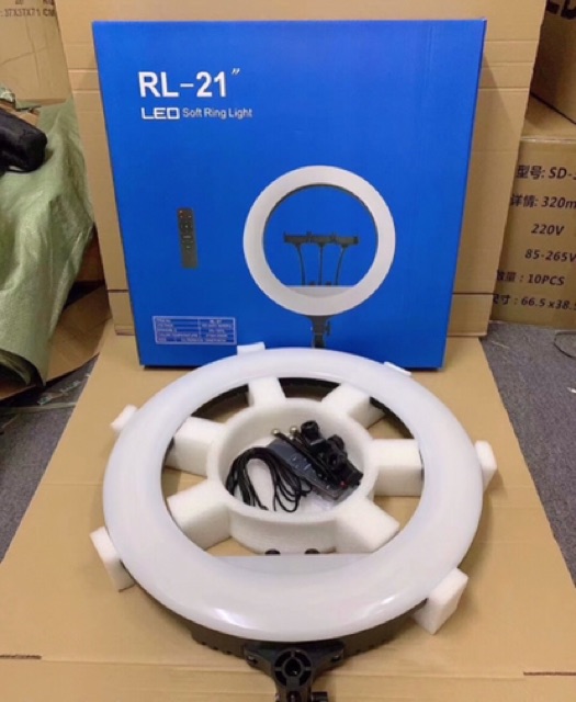 Đèn Livestream 55CM RL-21  kẹp được 3 đt + remote điều chỉnh đèn + chân đèn thép 2m