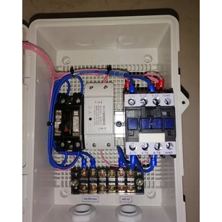 Bộ tắt mở máy bơm bằng điện thoại, sử dụng aptomat chống giật nội đia japan, tủ điều khiển tắt mở bằng wifi