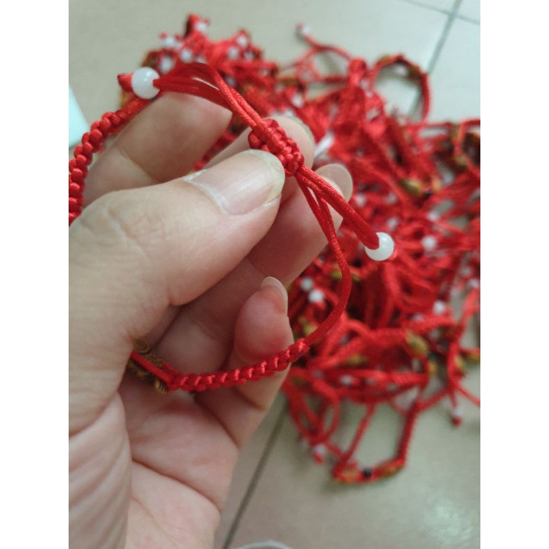 Rẻ vô địch - vòng tay chỉ đỏ dây rút cá
