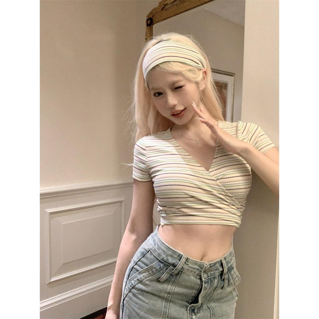 QADCOL Áo Thun Ngắn Tay Cổ Chữ V Dáng Ôm Hoa Văn Kẻ Sọc Thời Trang Dành Cho Nữ