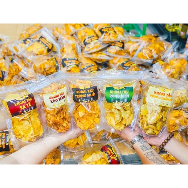 SNACK KHOAI TÂY SẤY (PHOMAI CHẤM SỐT, XÓC MẮM, RONG BIỂN, TRỨNG MUỐI,SA TẾ)
