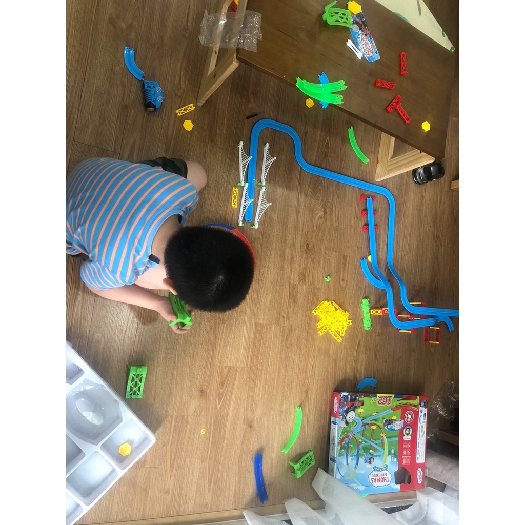 Mô hình đường ray tàu hỏa vui nhộn BBT Global A333-203