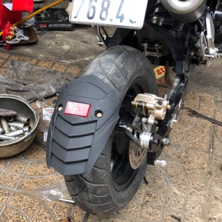Chắn bùn la mã pass nhôm tăng chỉnh thoải mái đúng cho bánh 12in cho msx , tnt 125 , demons 110 gồm pass đầy đủ