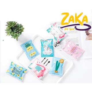 Gel làm mát cho hamster - Bóp bịch nước bên trong để bể ra nhé !