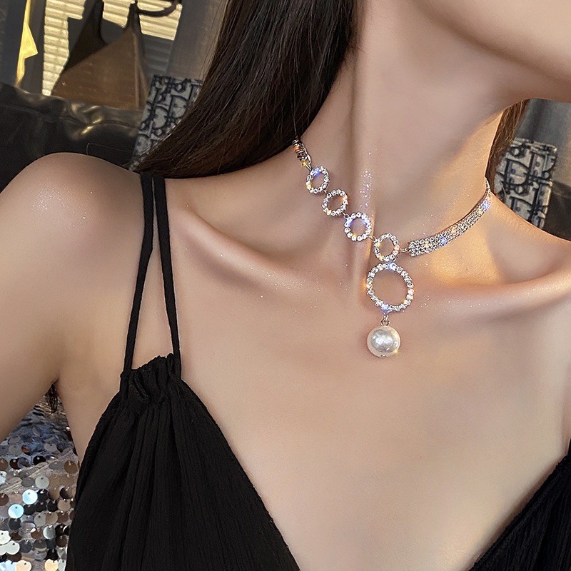 Vòng cổ chocker đá zicon nhân tạo