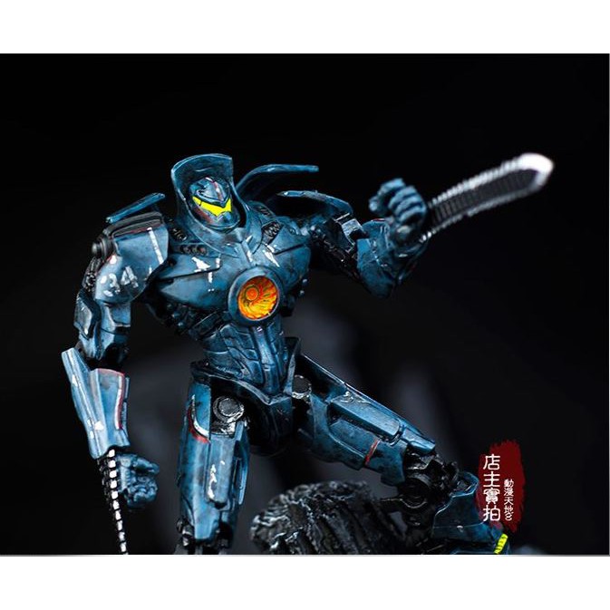 Mô hình Gipsy Danger Battle Damage JEAGER PACIFIC RIM NECA 19cm