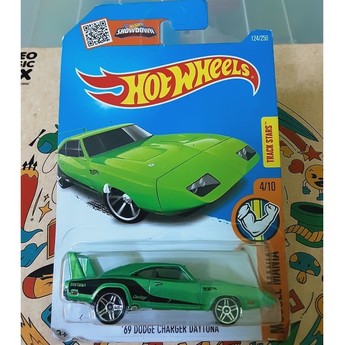 Xe Mô Hình Hot Wheels Dodge Charger Daytona 2