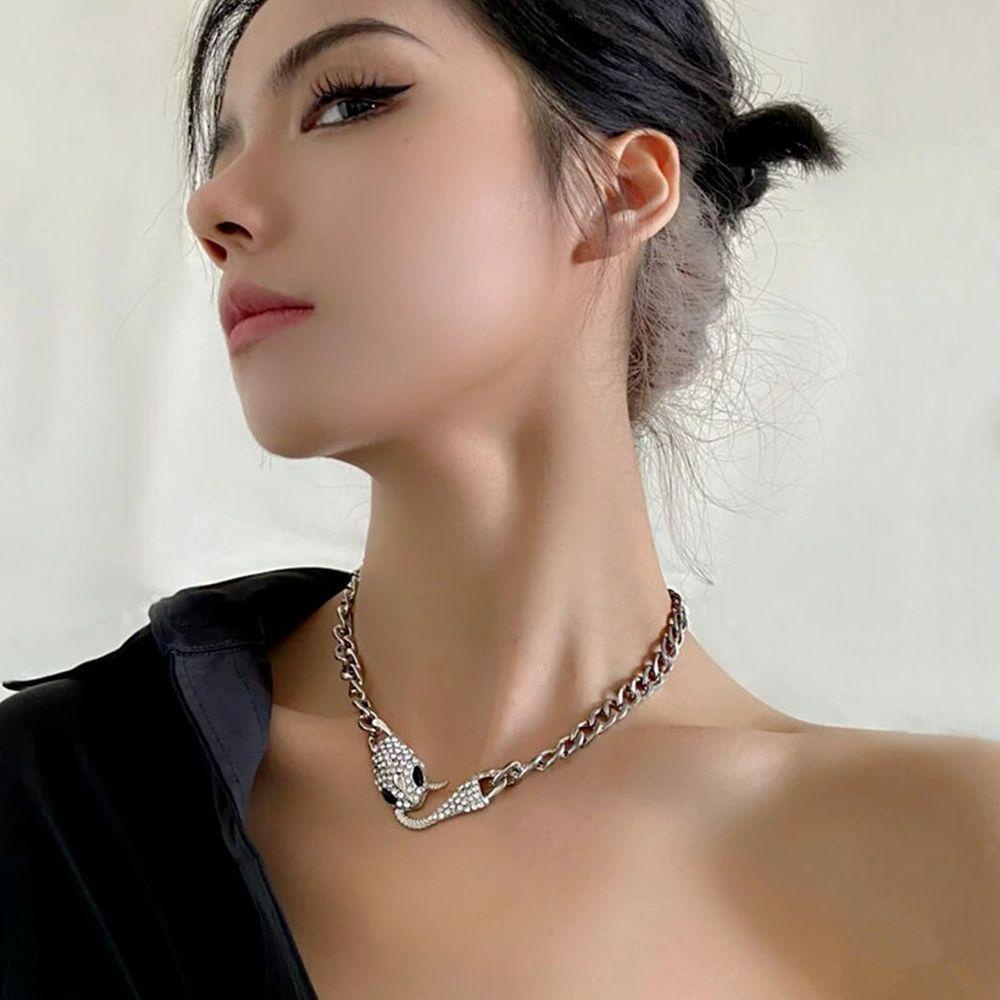 QQMALL Vòng cổ Hình Rắn Đính Đá Phong Cách Hip Hop Đường Phố Hàn Quốc Cho Cặp Đôi