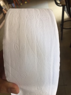  Giấy vệ sinh cuộn cutie (700gram)