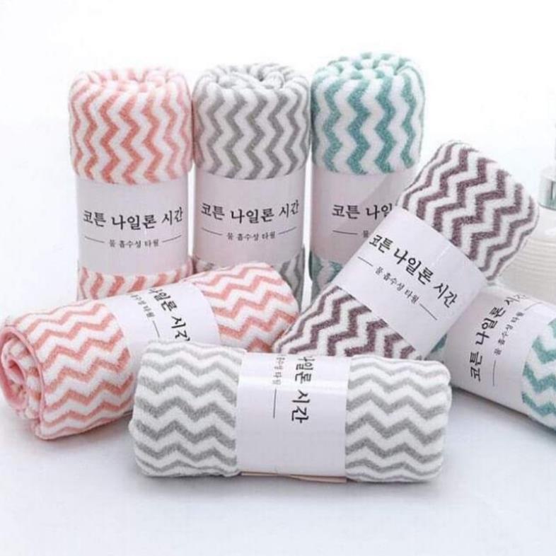 Combo 10 Khăn Mặt Kẻ Sọc Xuất Hàn Size 30cmx50cm