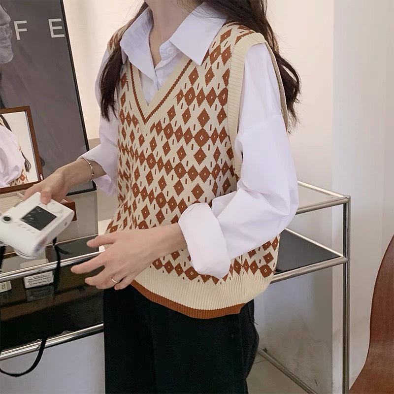 Áo gile nữ Chelgy vải len form rộng không tay hoạt tiết thổ cẩm hình thoi freesize Quảng Châu CG-GLHT104