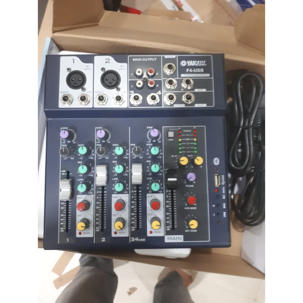 Bàn Mixer Yamaha F4 Bluetooth-Thiết Bị Livestream-Âm Thanh Cao Cấp