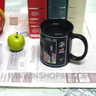 Ly đổi màu xếp gạch