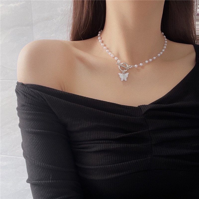 Vòng cổ Mặt Hình Bướm Phối Ngọc Trai Thời Trang Cho Nữ