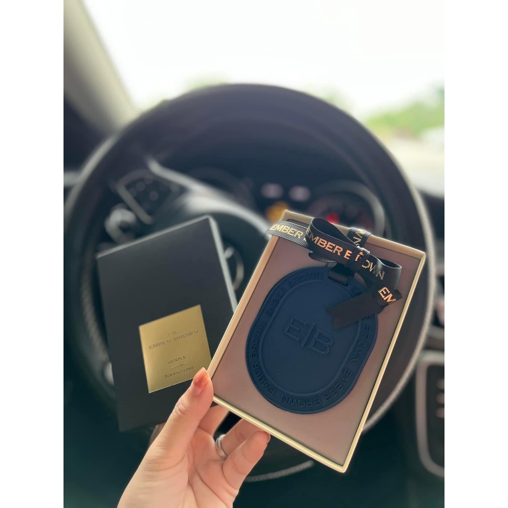 Scented Card - Sáp Thơm Ember Brown với 3 mùi hương nước hoa siêu đỉnh, nhỏ gọn tiện dùng ở mọi nơi