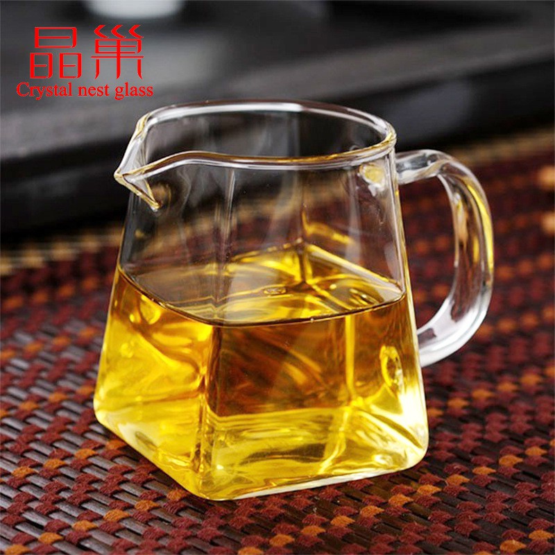 Ấm Pha Trà Thủy Tinh Đế Vuông Chịu Nhiệt Cao Cấp 300ml