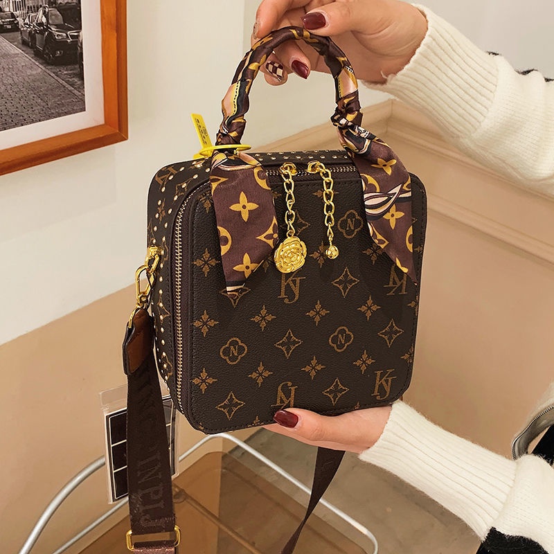 Túi Đeo Vai Hình Vuông Cỡ Nhỏ Phong Cách Phương Tây 2022