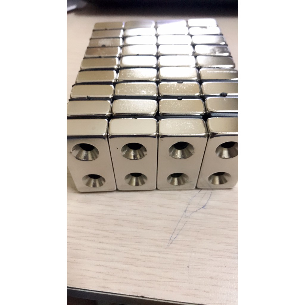 [Xả Kho Giá Xưởng] NAM CHÂM TRẮNG CHỮ NHẬT 2 LỖ VÍT 40x20x10mm, loại nam châm đất hiếm lực hút mạnh