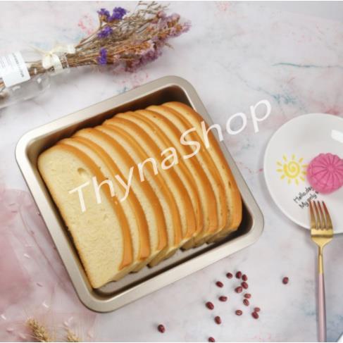 Khuôn Làm Bánh Vuông 9 Inch Chống Dính Cao Cấp Màu Đen Gold - Thyna Store