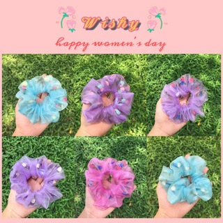 Cột tóc scrunchies hoa các kiểu