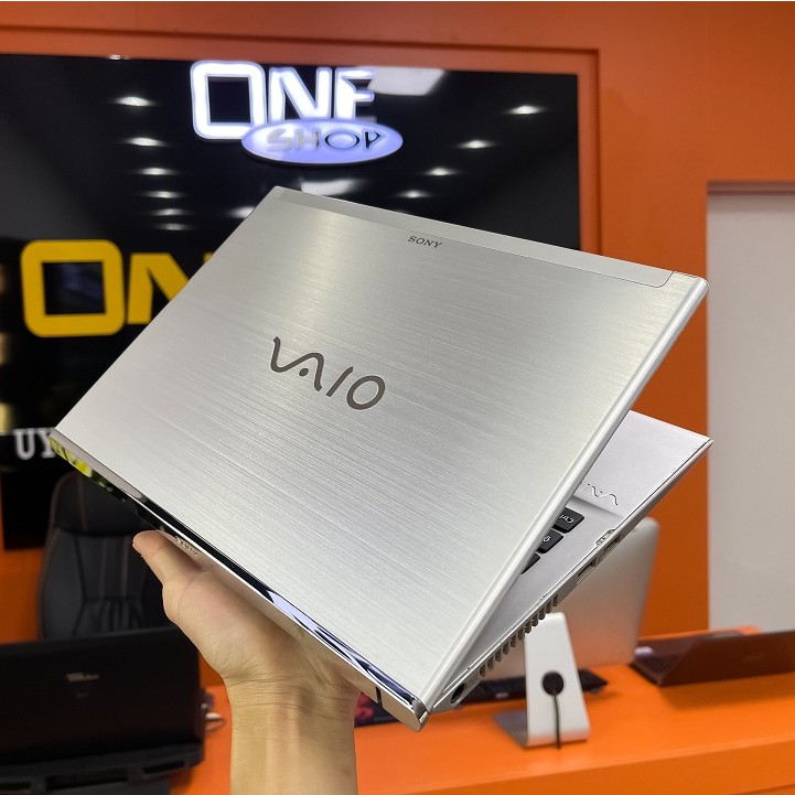 [ Đẳng Cấp - Siêu Chất ] Sony Vaio ultrabook SVT11 Core i5 3317U/ Ram 8Gb/ SSD 256Gb/ màn hình 11.6 inch siêu mỏng nhẹ .