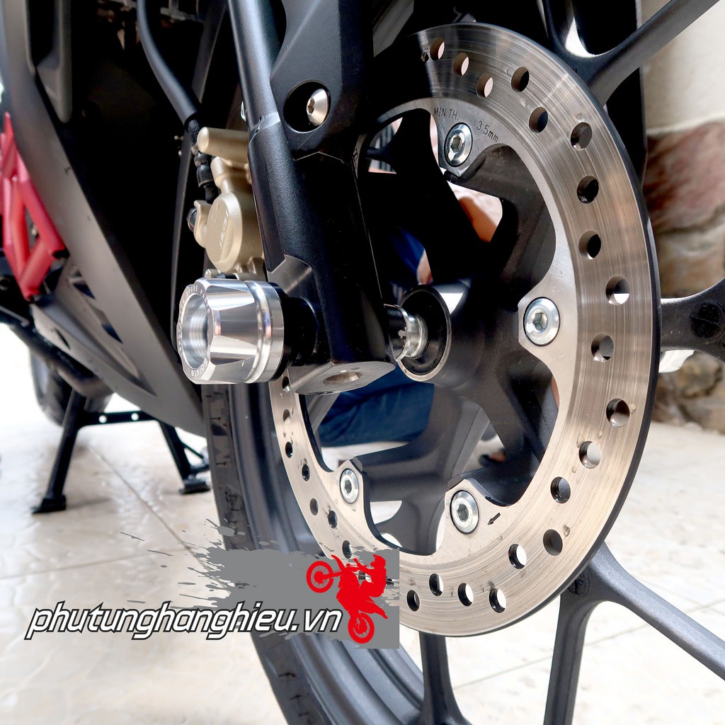 Gù chống đổ trước rizoma