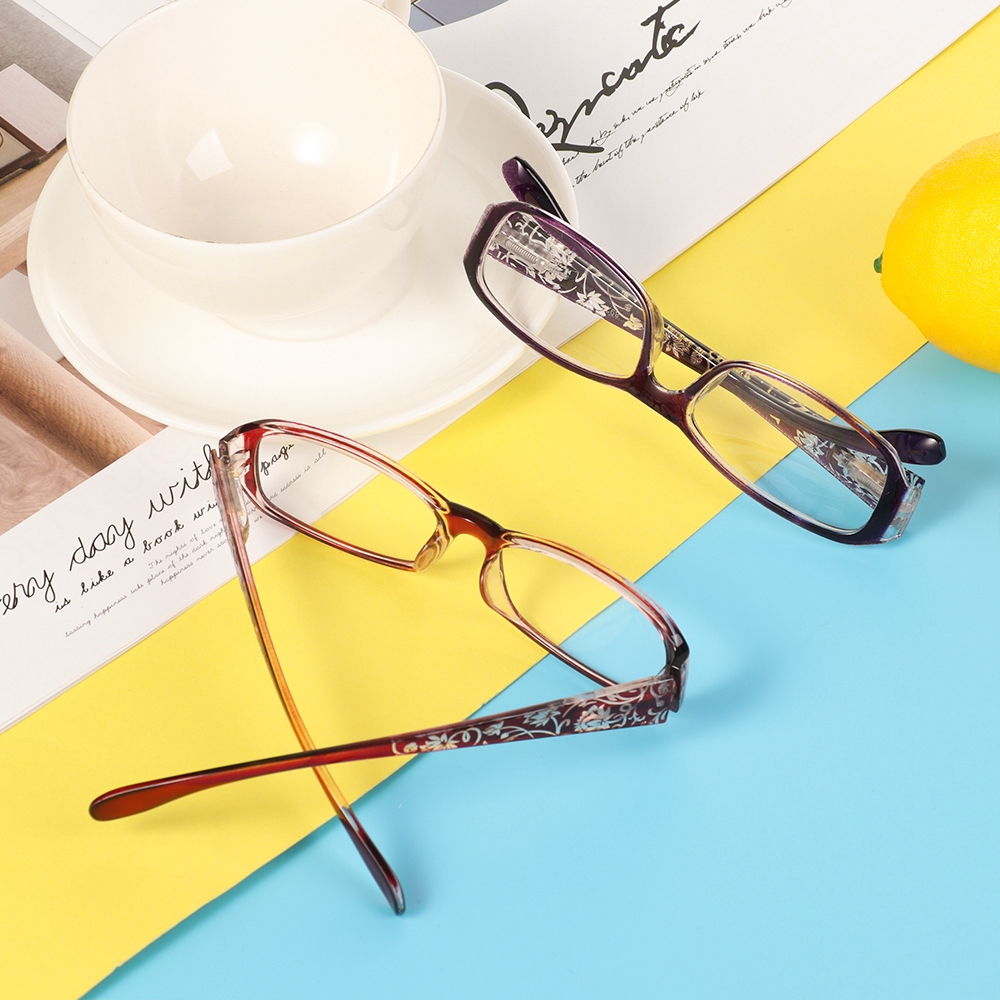 Kính đọc sách in họa tiết hoa siêu nhẹ