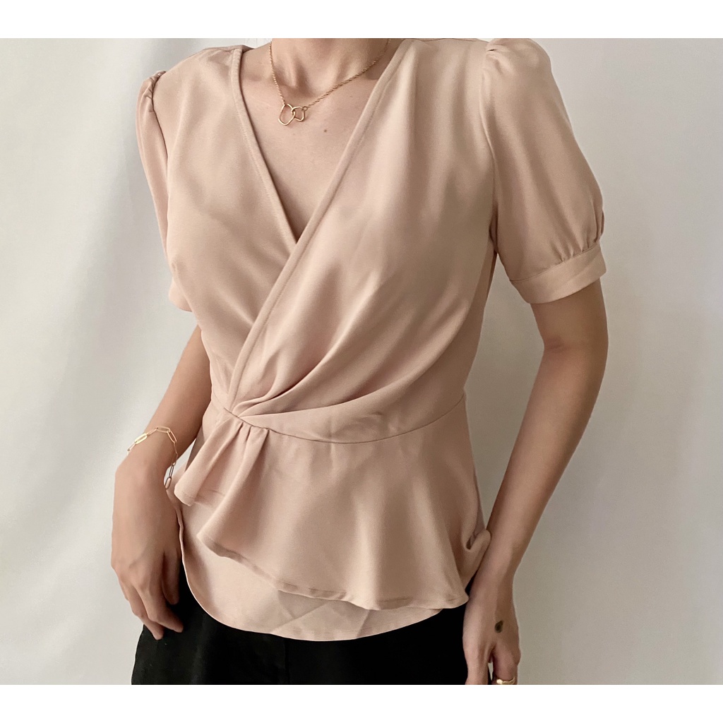 Áo Sơ Mi Nữ BERSHKA Nhún Eo Peplum VNXK