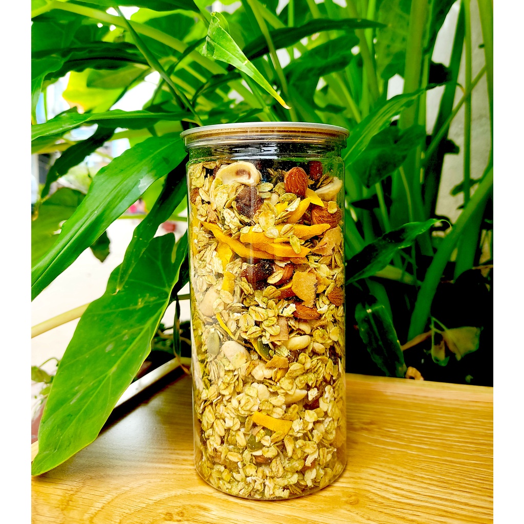 NGŨ CỐC GRANOLA VỊ TRÀ XANH MIX 7 hạt 500gr