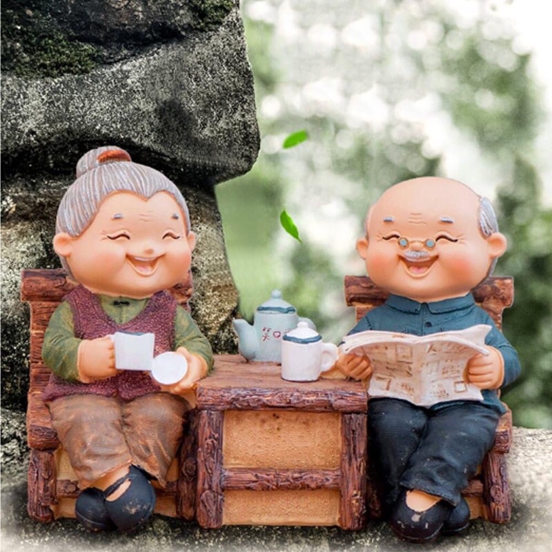 Tượng Ông Bà Già, Tượng Ông Bà Uống Trà Đọc Báo Vui Vẻ, Trang Trí Dễ Thương, Làm Quà Tặng, Biếu Tặng Đẹp
