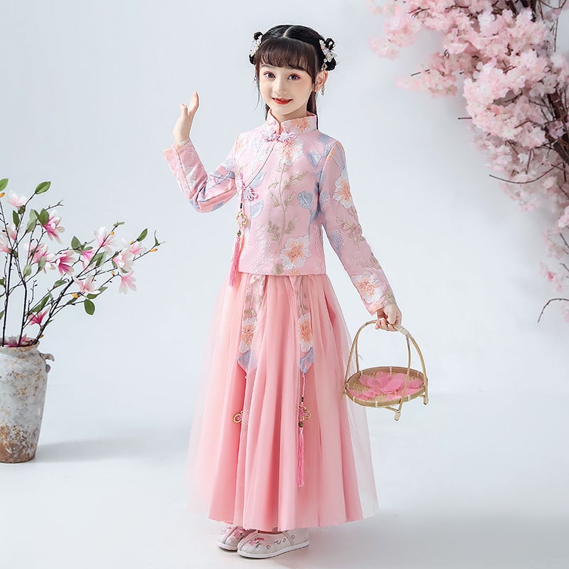 Bộ hán phục phong cách trung hoa xinh xắn cho bé gái 12 tuổi