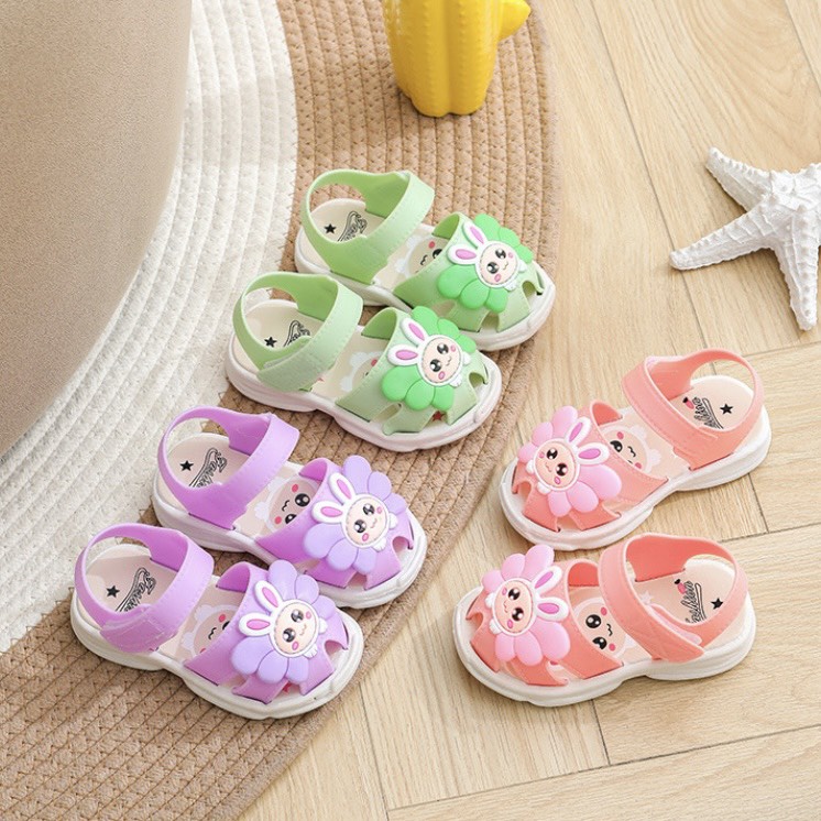 Sandal nhựa cho bé hình thỏ siêu xinh tông màu tươi tắn êm chân chống trượt - TT402