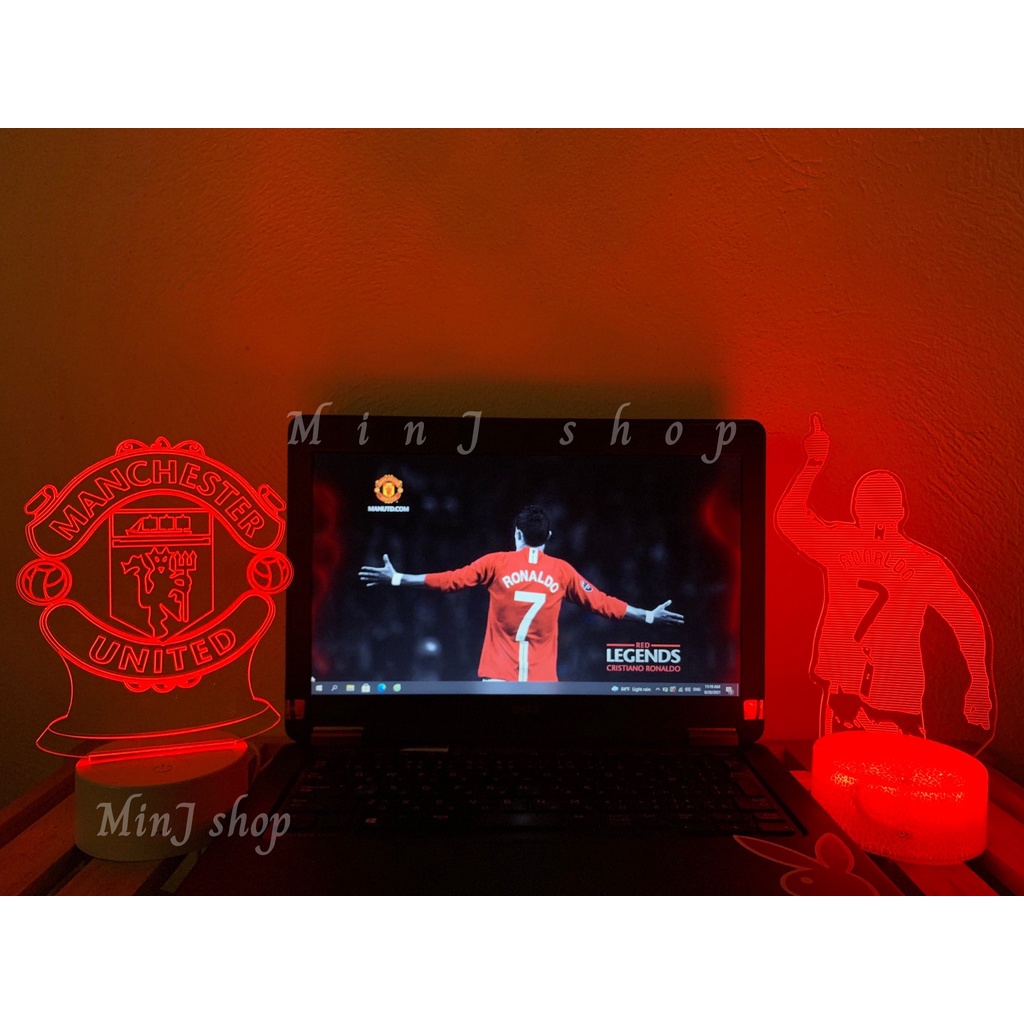 Đèn Ngủ 3D CLB Bóng Đá Manchester United | 16 Màu + Remote | Đèn 3D Mica MU | Trang Trí & Quà Tặng Độc Đáo