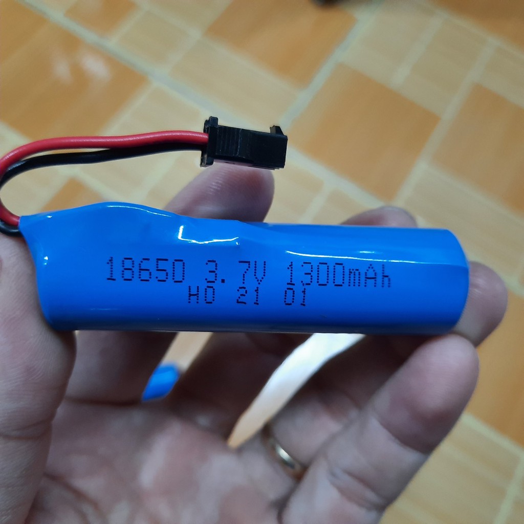 Pin sạc 3.7v 18650 dung lượng pin 1300mah cho xe mô hình điều khiển