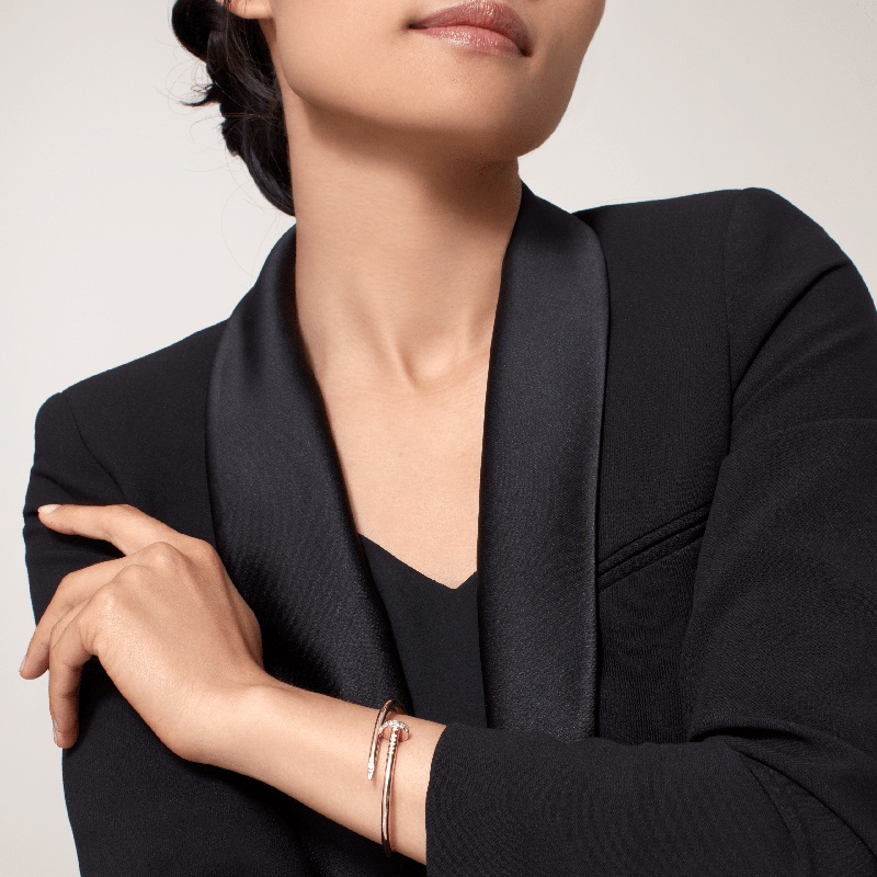 Vòng Tay Chuỗi Hạt Đính Đá Kim Cương Mới 2021 | BigBuy360 - bigbuy360.vn