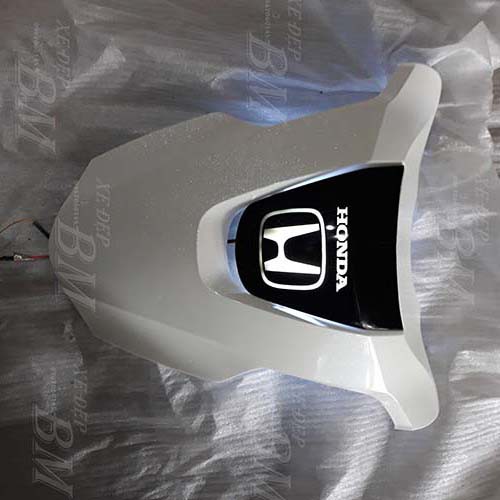mặt nạ xe SH độ LED logo HONDA màu trắng