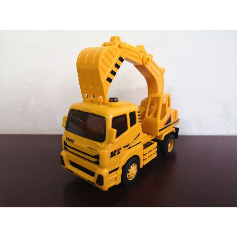 4 MẪU XE CÔNG TRÌNH ÂM NHẠC ĐÈN LED LỐP CAO SU