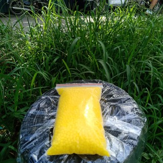 Phân bón đạm Vàng URE cung cấp dưỡng chất cho cây trồng (200g)