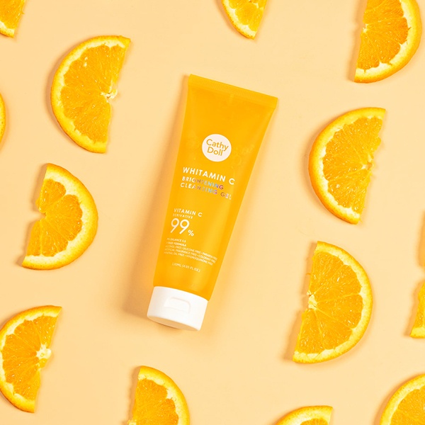 Sữa rửa mặt Cathy Doll Whitamin C Brightening Cleansing Gel 120ml