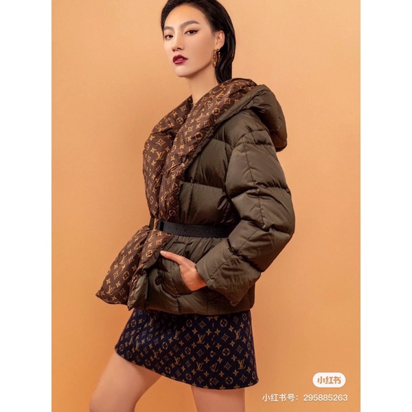 Áo khoác phao nữ LV Louis Vuitton phối họa tiết Monogram cao cấp